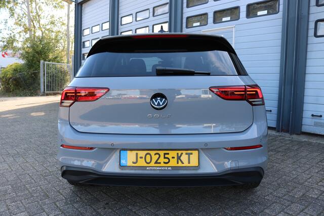 Volkswagen GOLF 1.5 TSI Life Business Xenon Virtuel cockpit Sportzetels Camera Led Bj:2020