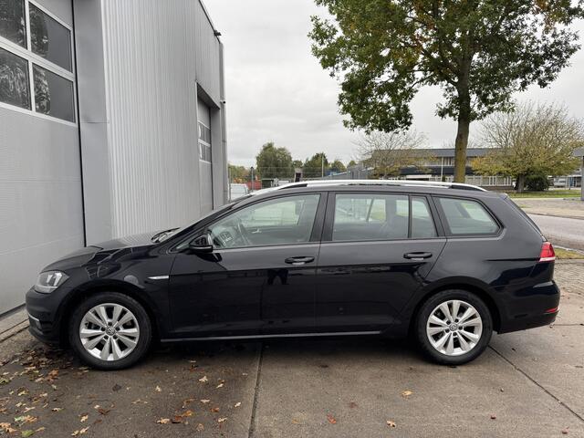 Volkswagen GOLF Variant 1.5 TSI Comfortline Business DSG. Supermooi dealeronderhouden.