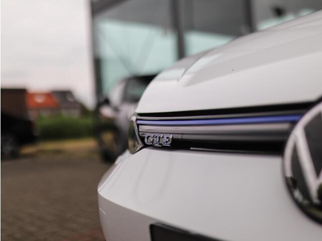 Volkswagen GOLF 1.4 eHybrid GTE | Stoel/Stuurverw. | Carplay | ACC | PDC | 3-Zone Airco