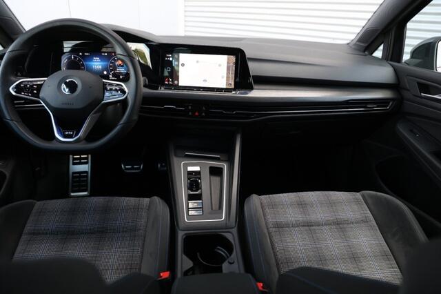 Volkswagen GOLF 1.4 eHybrid GTE 245Pk Stuurvw|Standkach|Keyless|IQ Light|Dealerondh