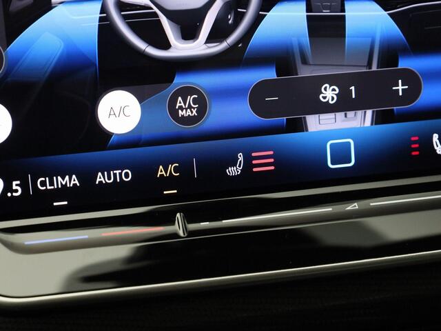 Volkswagen GOLF 1.5eTSI/150PK Style 50 edition DSG · Panoramadak · Head-up Display · Massagefunctie · Apple/Android · Garantie tot januari 2027