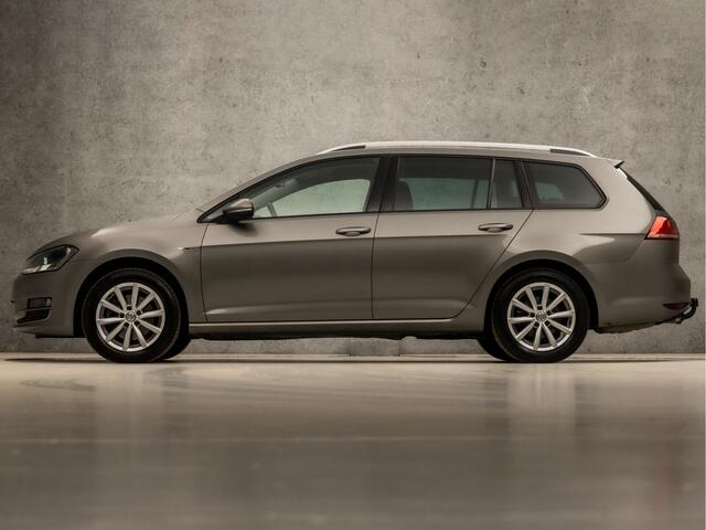 Volkswagen GOLF Variant 1.4 TSI Sportline 150Pk Automaat (NAVIGATIE, CLIMATE, CRUISE, STOEL/STUURVERWARMING, SPORTSTOELEN, GETINT GLAS, TREKHAAK, PARKEERSENSOREN, NIEUWE APK, NIEUWSTAAT)