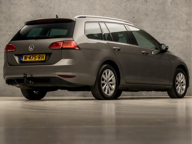 Volkswagen GOLF Variant 1.4 TSI Sportline 150Pk Automaat (NAVIGATIE, CLIMATE, CRUISE, STOEL/STUURVERWARMING, SPORTSTOELEN, GETINT GLAS, TREKHAAK, PARKEERSENSOREN, NIEUWE APK, NIEUWSTAAT)