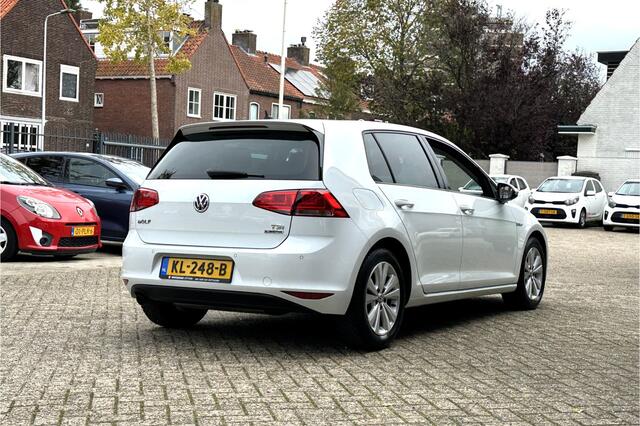 Volkswagen GOLF 1.0 TSI Connected Series