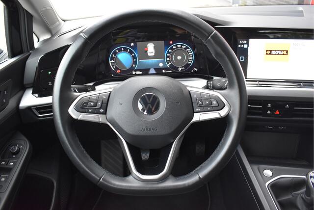 Volkswagen GOLF Variant 1.0 TSI Life Adaptive cruise, Navi, Carplay,