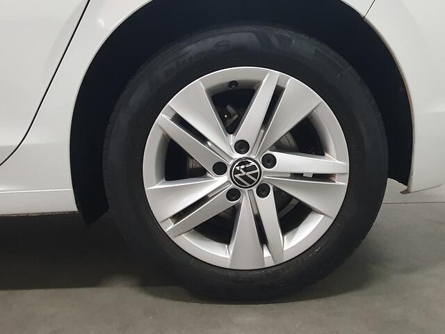 Volkswagen GOLF 1.0 eTSI Life Business NAVI/DIG.COCKPIT/LED/CLIMA/LMV