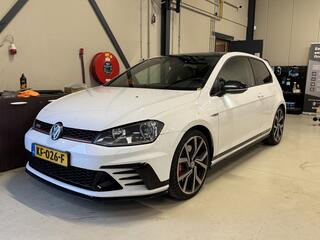 volkswagen-golf-7-gti-clubsport-2.0
