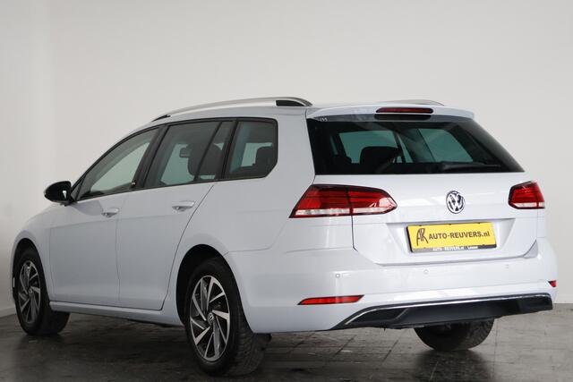 Volkswagen GOLF Variant 1.0 TSI Sound / CarPlay / ACC / Clima / 4S banden