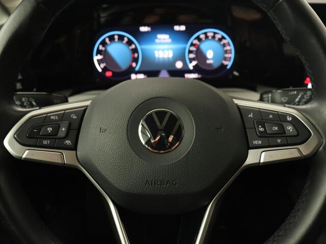 Volkswagen GOLF 1.5 TSI Life Business | Adaptive Cruise | Stoelverwarming | Camera | Memory | Carplay | Navigatie | Sfeerverlichting