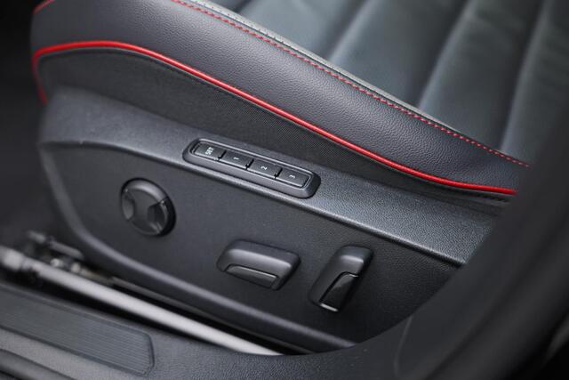 Volkswagen GOLF 2.0 TSI GTI |45 Jahre|PPF|Pano|Leder|Akra|Dodehoek|