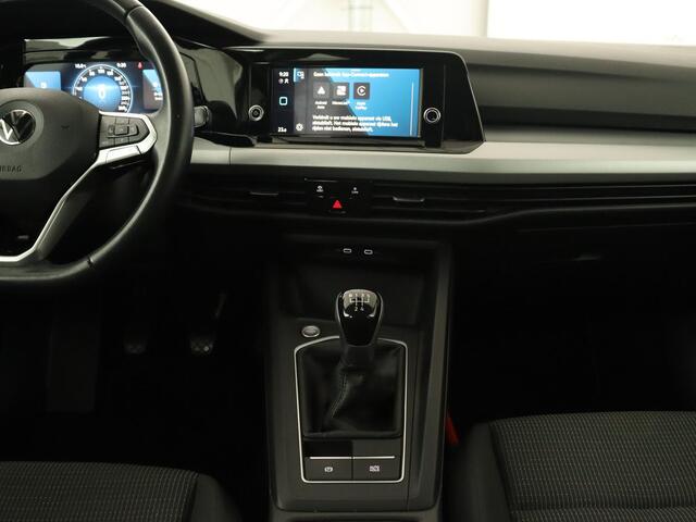 Volkswagen GOLF 1.0 TSI | Carplay | Trekhaak | Full LED | Climate control | Digital Cockpit | Speedlimiter | Bluetooth | Lichtsensor