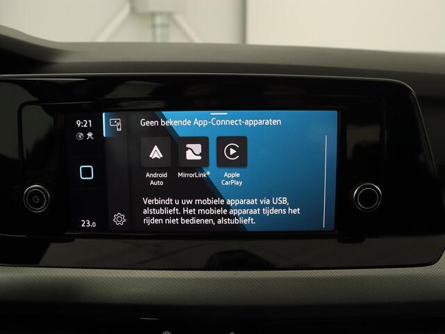 Volkswagen GOLF 1.0 TSI | Carplay | Trekhaak | Full LED | Climate control | Digital Cockpit | Speedlimiter | Bluetooth | Lichtsensor