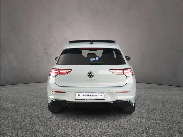 Volkswagen GOLF R-Line Edition 1.5 eTSI 150pk DSG Automaat Panoramadak, Harman Kardon audio, LED matrix koplampen, Adaptive cruise control