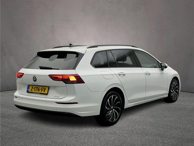 Volkswagen GOLF Variant Life Business 1.0 eTSI 110pk DSG Automaat Adaptive cruise control, Navigatie, Parkeersensoren, Stoelverwarming, LED koplampen, Keyless start