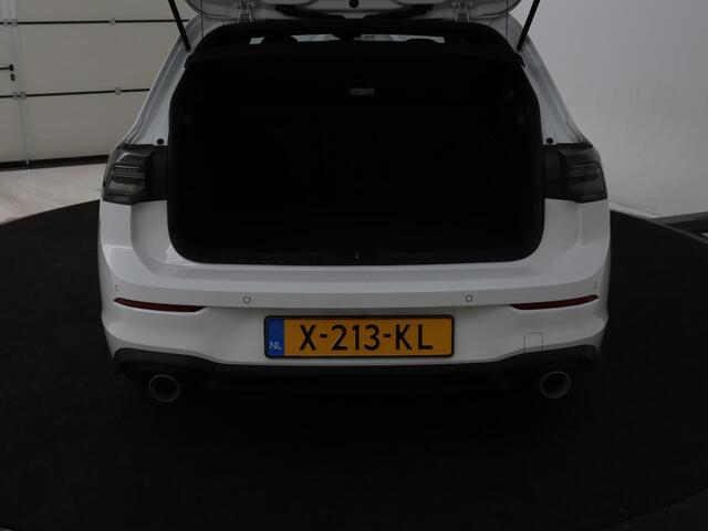Volkswagen GOLF 1.4 eHybrid GTE | Camera | Adaptive cruise | Carplay | Navigatie | Sportstoelen | Full LED | Sfeerverlichting | PHEV