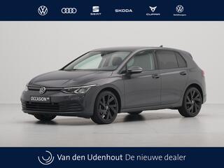 volkswagen-golf-1.5-tsi-130pk-first