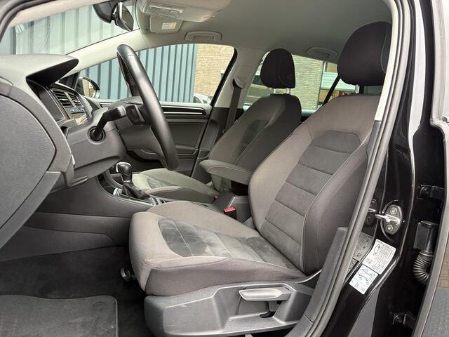 Volkswagen GOLF 1.5 TSI Highline Business | Groot navi | Virtual Cockpit | Adapt. cr. | Camera | Stoel & Stuur verw. | Prijs Rijklaar!!