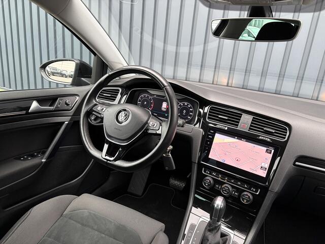 Volkswagen GOLF 1.5 TSI Highline Business | Groot navi | Virtual Cockpit | Adapt. cr. | Camera | Stoel & Stuur verw. | Prijs Rijklaar!!