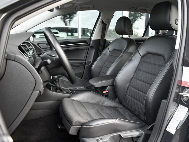 Volkswagen GOLF Variant 1.4 TSI 126pk Connected Series Massagestoelen+verw. Cruise Navi Camera Park.sens V+A