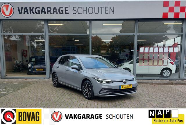 Volkswagen GOLF 1.5 TSI Life Business