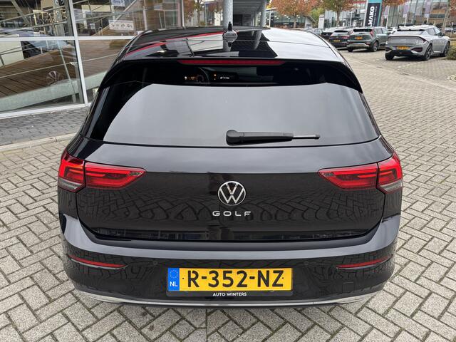 Volkswagen GOLF 1.0 TSI Active Business | Navigatie |Blind spot | Climate Control | Cruise Control | Bluetooth | 16"LMV |