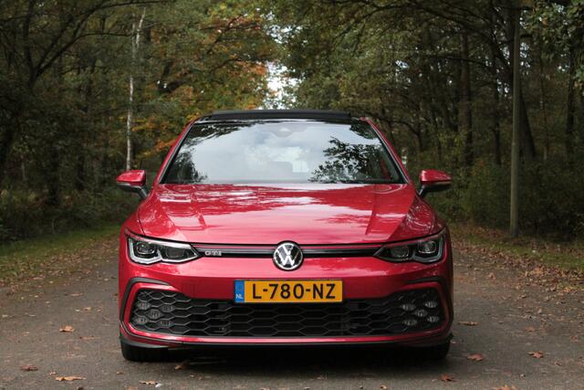 Volkswagen GOLF 2.0 TSI GTI | Pano | Camera | ACC