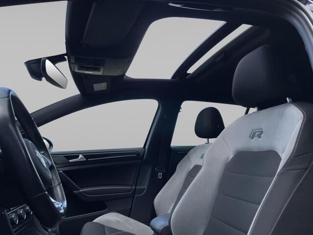 Volkswagen GOLF 1.0 TSI R-line Dynaudio Pano NAP
