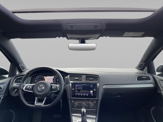 Volkswagen GOLF 1.0 TSI R-line Dynaudio Pano NAP