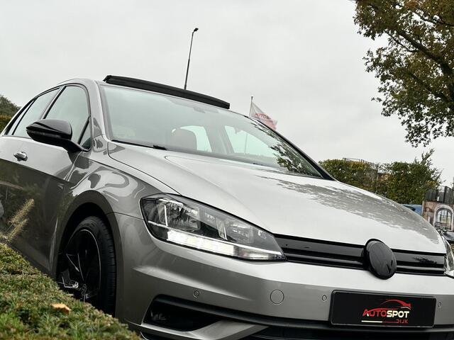 Volkswagen GOLF 1.5 TSI Comfortline Business