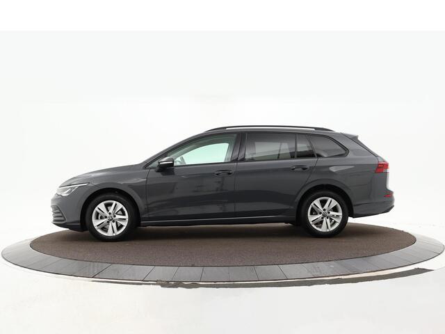 Volkswagen GOLF Variant 1.0 TSI 110pk Life · Camera · Elek. Trekhaak · Apple/Android Car Play · Navigatie · P-sensoren · 16'' Inch · Garantie t/m 08-05-2027 of 100.000km