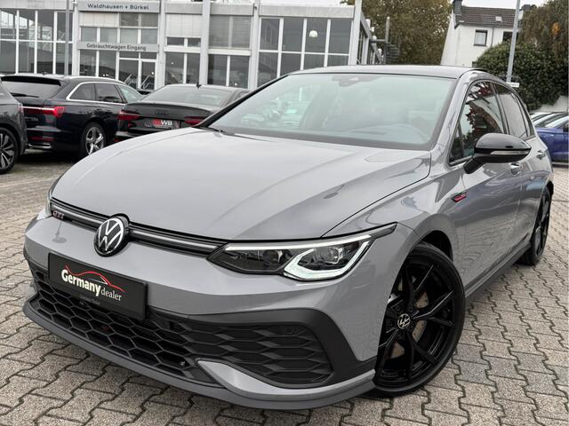 Volkswagen GOLF 2.0TSI 300PK GTI Clubsport Pano HUD iQ-Light H&K 19-inch Sfeerverl. Stoel+Stuurverw. VOL!!