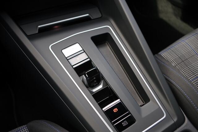 Volkswagen GOLF 1.4 eHybrid GTE 245 PK PHEV, Camera, Adap. Cruise Control, Carplay, Navigatie