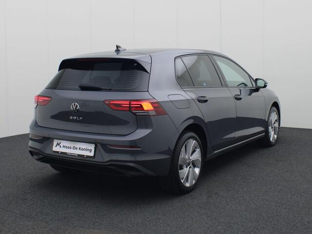 Volkswagen GOLF 1.0TSI/110PK Life · Navigatie · Camera + Parkeersensoren · Apple/Android Carplay