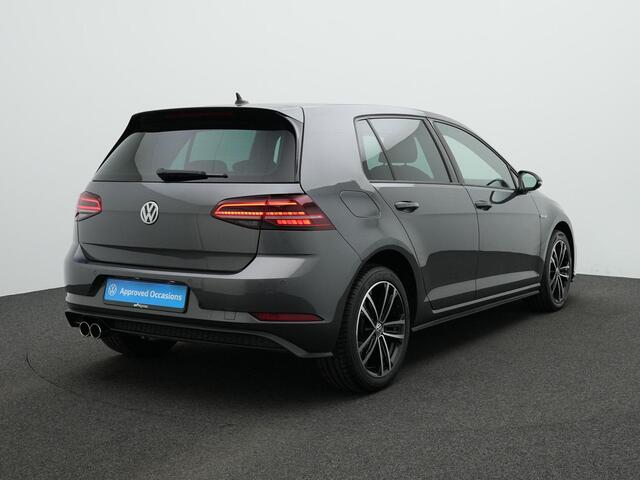 Volkswagen GOLF 1.4 TSI 204 pk PHEV GTE | LED koplampen | Virtual Cockpit | Adaptieve Cruise | Achteruitrijcamera | Sportstoelen | Apple Carplay/Android Auto | 17 inch