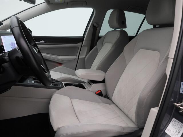 Volkswagen GOLF 1.4 eHybrid Style | CAMERA | ADAPTIVE | STOEL- EN STUURVERW. | MASSAGE