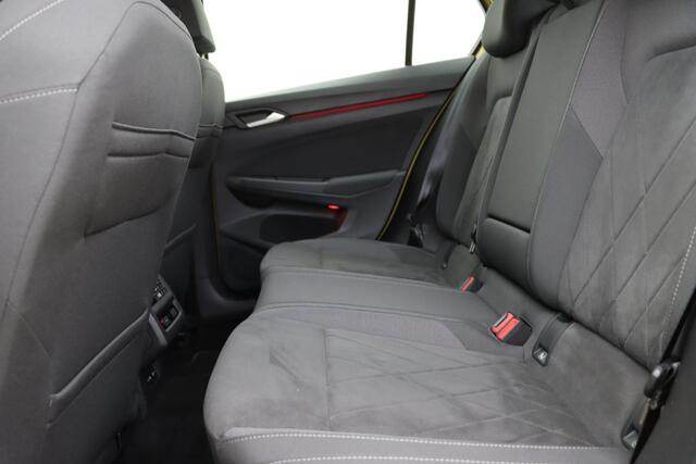 Volkswagen GOLF 1.4 TSI eHybrid Style 204pk DSG6