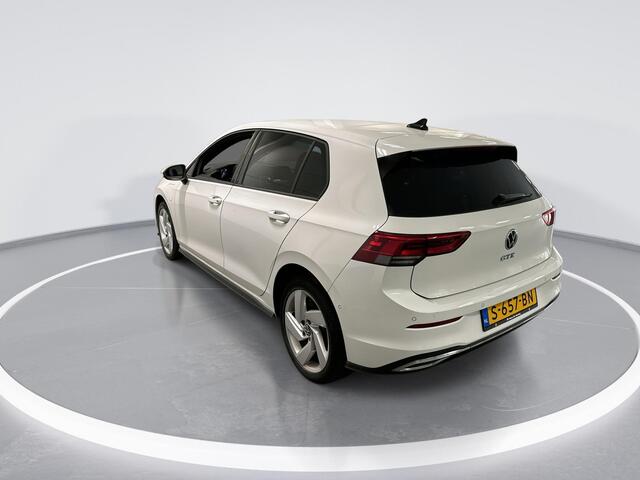 Volkswagen GOLF 1.4 245pk eHybrid GTE · Apple/Android Car Play · Navigatie · Sfeerverlichting · P-Sensoren · 17'' Inch · Garantie t/m 20-01-2027 of 100.000km