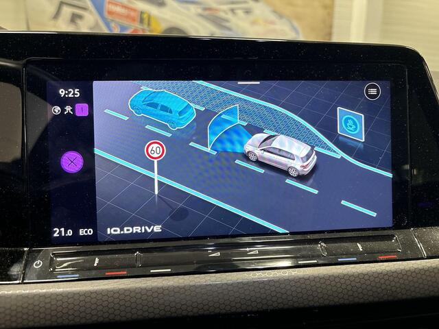 Volkswagen GOLF 1.4 245pk eHybrid GTE · Apple/Android Car Play · Navigatie · Sfeerverlichting · P-Sensoren · 17'' Inch · Garantie t/m 20-01-2027 of 100.000km