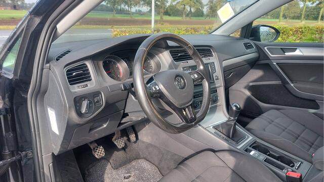 Volkswagen GOLF 1.0 TSI Comfortline AIRCO/CARPLAY BJ 2017