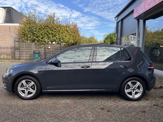 Volkswagen GOLF 1.4 TSI Connected Series Trekhaak, Camera, Cruise, Navi.