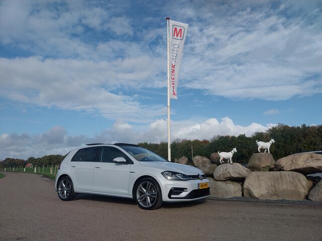 Volkswagen GOLF 1.6 TDI Highline R Line PANO DAK VIRTUAL COCKPIT ADAPT CRUISE MASSAGE STOEL LED NAVI ECC 18 INCH