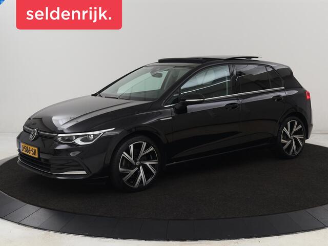Volkswagen GOLF 1.5 eTSI Style | Panoramadak | Stoelverwarming | Trekhaak | Massage | Matrix LED | Camera | Carplay | Keyless | Demping Adaptief | Memory | Navigatie | Park Assist | File Assistent