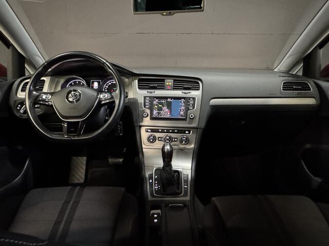 Volkswagen GOLF 1.0 TSI Connected Series Automaat | Camera | Navi Clima | Cruise