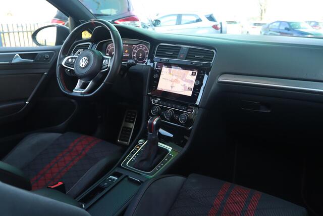 Volkswagen GOLF 2.0 TSI GTI TCR | PANO | MILLTEK | LED | ACC | CARPLAY | VIRT. COCKPIT | DYNAUDIO | CAMERA | KEY-LESS
