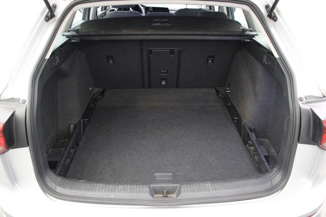 Volkswagen GOLF Variant 1.0 TSI Life - Carplay, Navi, Cruise