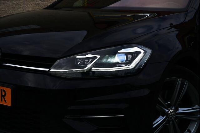 Volkswagen GOLF 1.5 TSI 150PK! 5drs 2X R-Line BJ2019 Lmv 17" | Led | Pdc | Navi | Dynamische knipperlichten | Sideskirts | Verwarmd voorruit | Achteruitrijcamera | App-Connect | Virtual cockpit | Climate control | Cruise control | Sportstoelen | Zwarte hemel