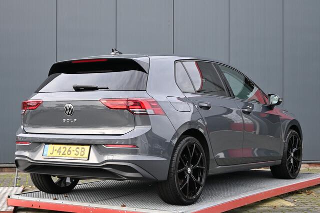 Volkswagen GOLF 1.5 TSI Life Business