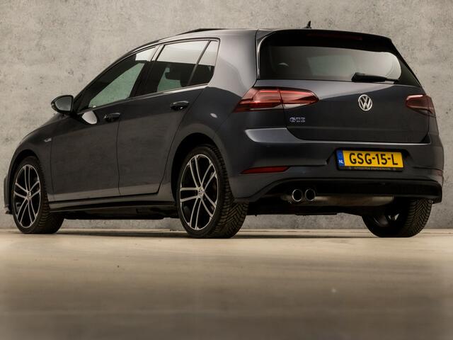 Volkswagen GOLF 1.4 TSI PHEV GTE 204Pk Automaat (SCHUIFDAK, VIRTUAL COCKPIT, MEMORY SEATS, LEDER, APPLE CARPLAY, CAMERA, STOELVERWARMING, GETINT GLAS, ADAPTIVE CRUISE, KEYLESS, NIEUWSTAAT)