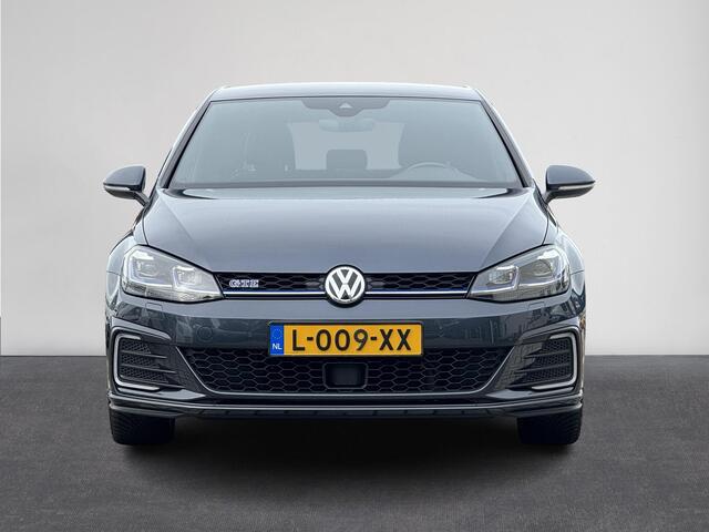 Volkswagen GOLF 1.4 TSI PHEV GTE Alcantara | Camera | Navi | ACC | Virtual Cockpit | Stoelverw. ( Vestiging - Nieuwegein )
