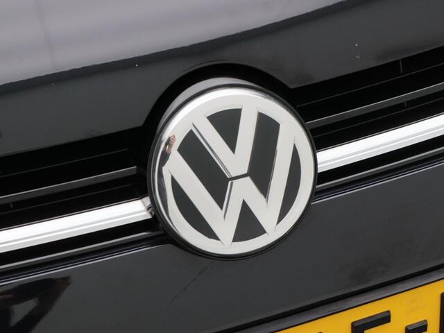Volkswagen GOLF 1.0 TSi 110 Pk Comfortline | Camera | LED | CarPlay | Adaptive Cruise | Climate Control | 16 Inch